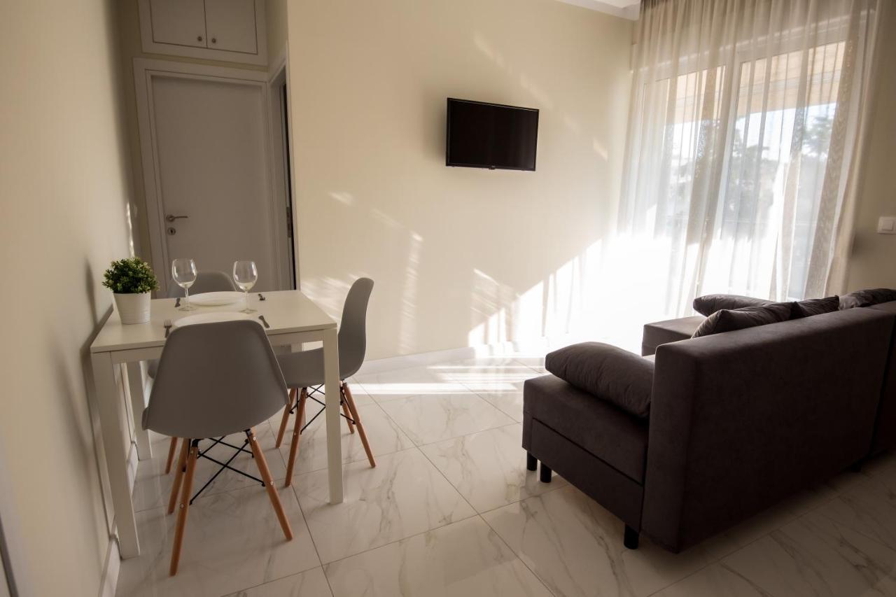 Olive 302 Apartment Peraia  Bagian luar foto